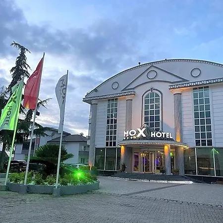 Mox Hotel