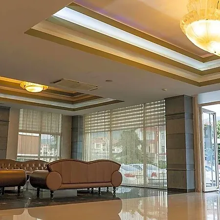 Mox Hotel