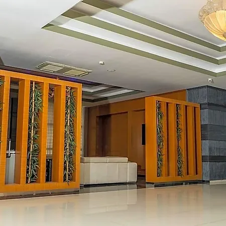 Mox فندق سبانجا